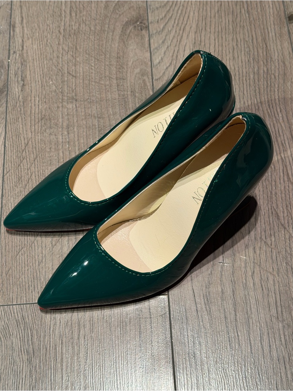 Emerald Patent Pointed-Toe Women’s Pumps